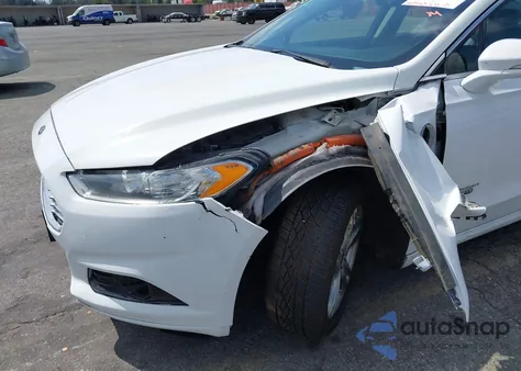 2016 Ford Fusion Titanium Phev из США, поврежденный, VIN 3FA6P0SU9GR235941